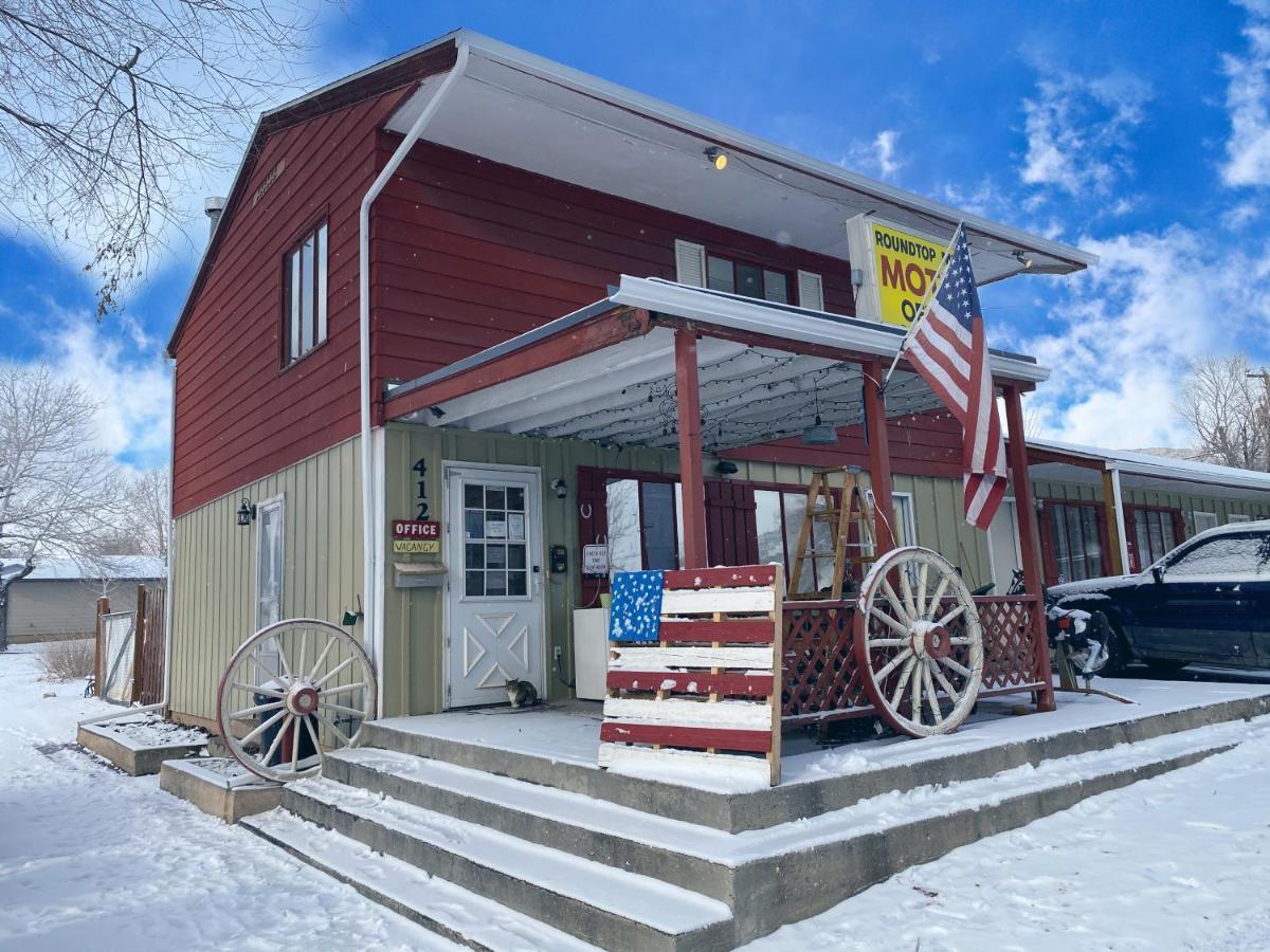 Roundtop Mountain Vista - Cabins And Motel Thermopolis Exterior photo