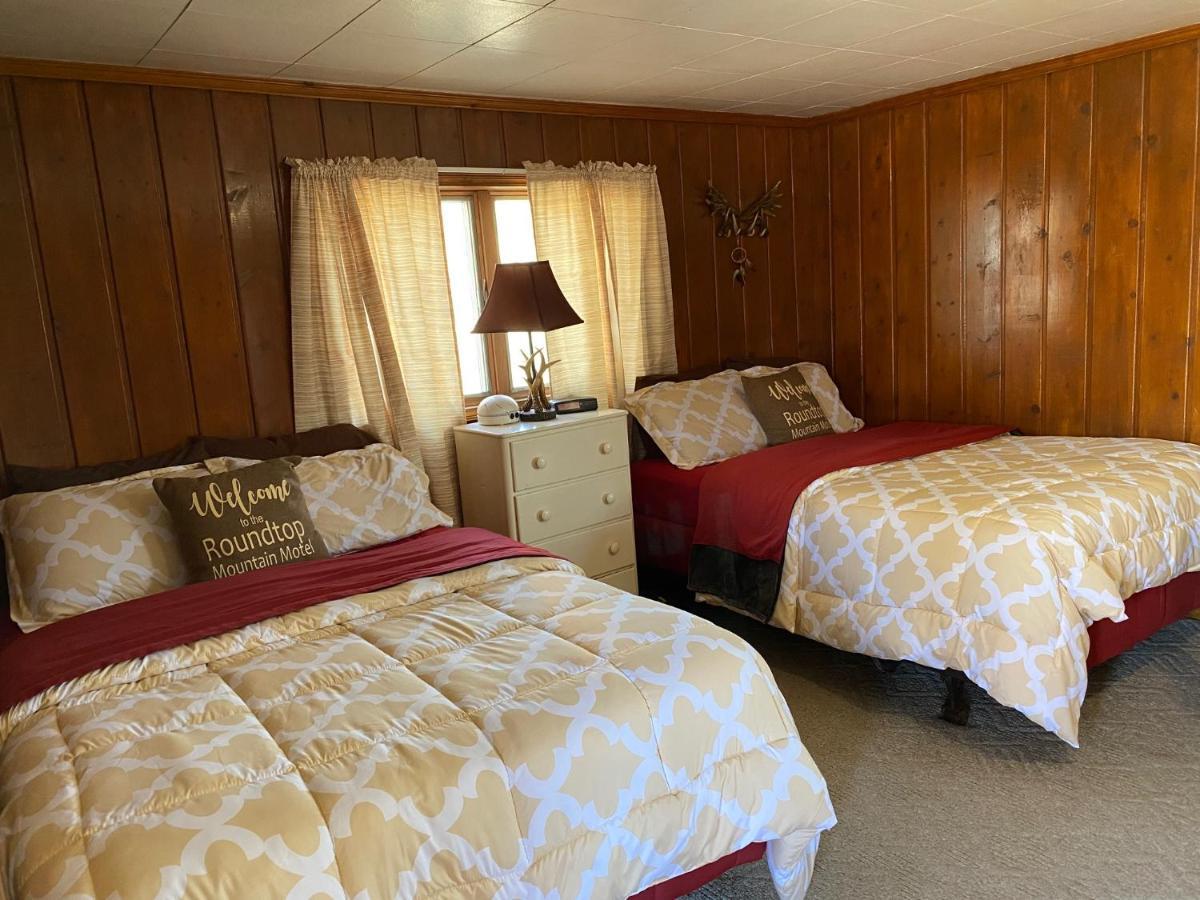 Roundtop Mountain Vista - Cabins And Motel Thermopolis Exterior photo