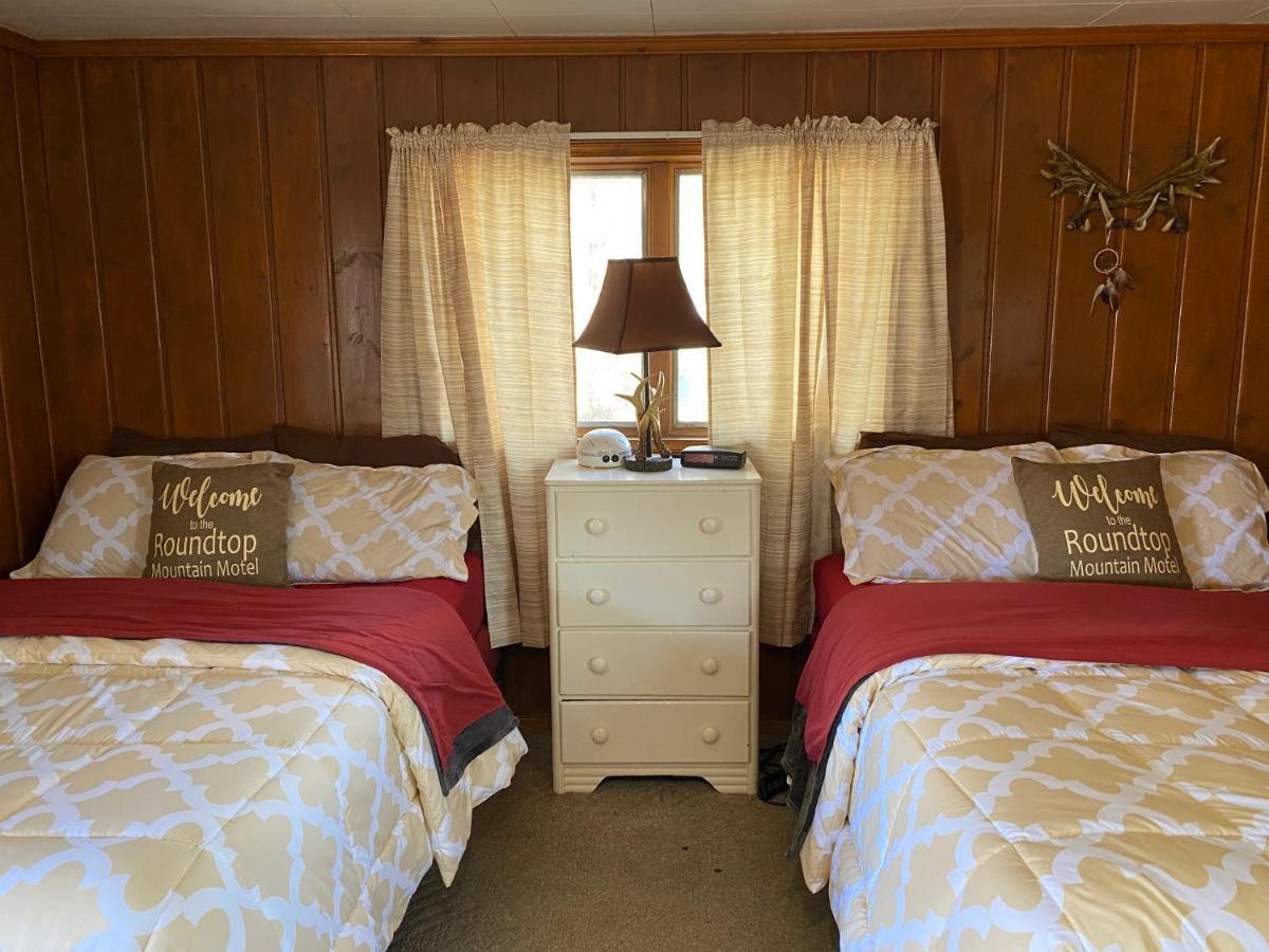 Roundtop Mountain Vista - Cabins And Motel Thermopolis Exterior photo